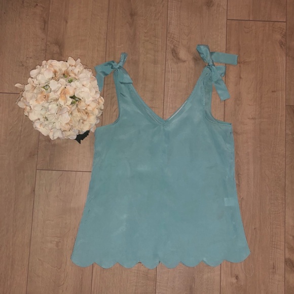 Bow Strap Top - Picture 1 of 1